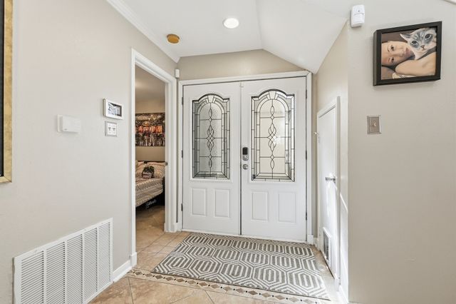 1913 Maplewood Trail, Colleyville, TX 76034