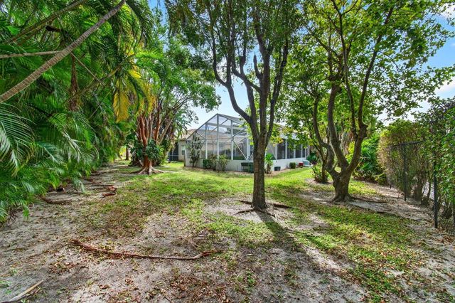 6737 Southport Drive, Boynton Beach, FL 33472