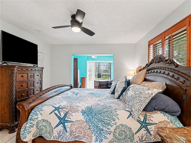 2320 LAKE SHORE DRIVE, Nokomis, FL 34275