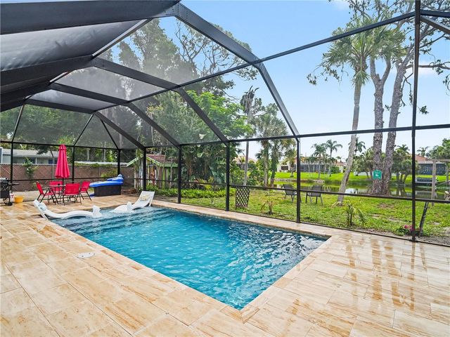 2320 LAKE SHORE DRIVE, Nokomis, FL 34275