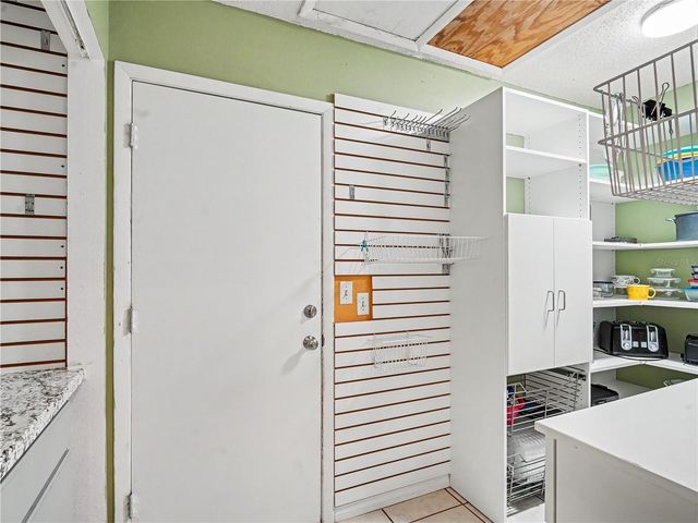 2320 LAKE SHORE DRIVE, Nokomis, FL 34275