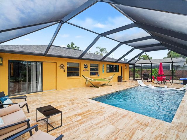 2320 LAKE SHORE DRIVE, Nokomis, FL 34275