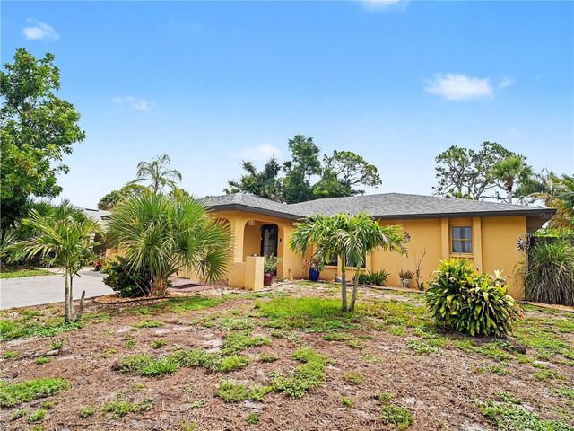 2320 LAKE SHORE DRIVE, Nokomis, FL 34275