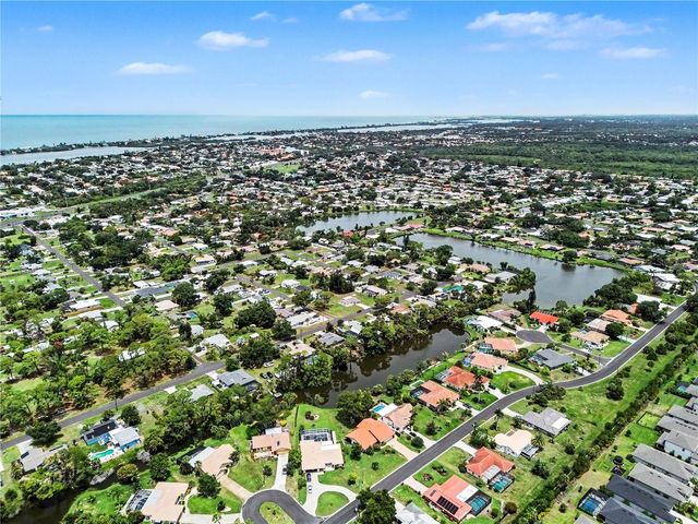 2320 LAKE SHORE DRIVE, Nokomis, FL 34275