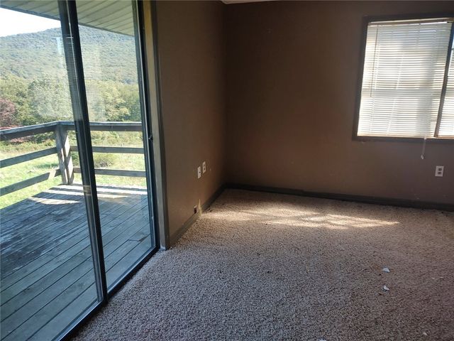 5224 Highway 295, Elkins, AR 72727