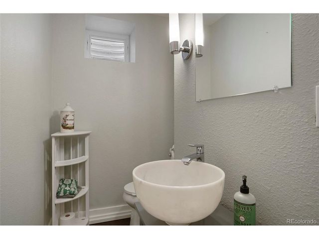 4585 N Newton St, Denver, CO 80211