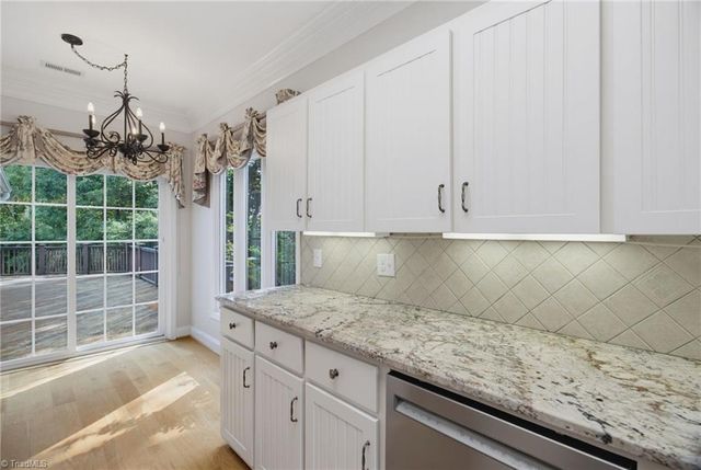 175 Sandtrap Lane, Pilot Mountain, NC 27041