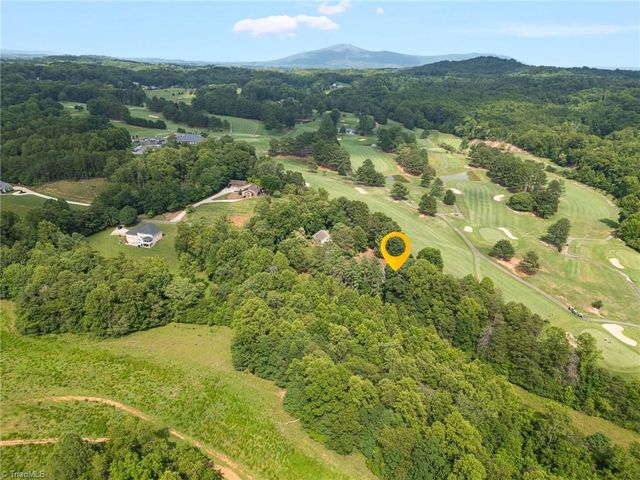 175 Sandtrap Lane, Pilot Mountain, NC 27041