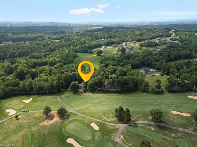 175 Sandtrap Lane, Pilot Mountain, NC 27041