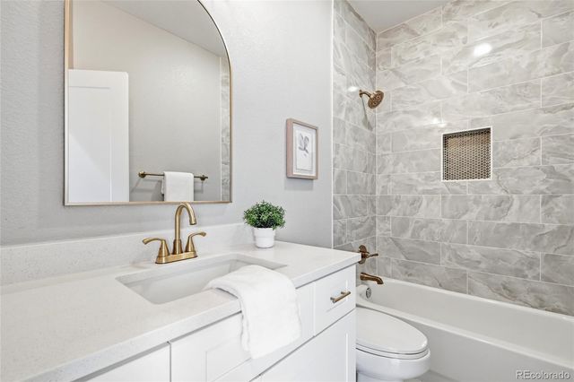 4179 E Phillips Place, Centennial, CO 80122