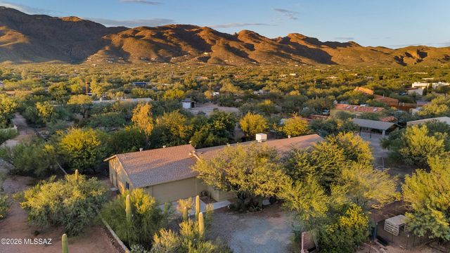 11365 E Limberlost, Tucson, AZ 85749