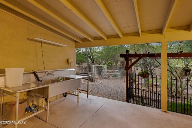 11365 E Limberlost, Tucson, AZ 85749