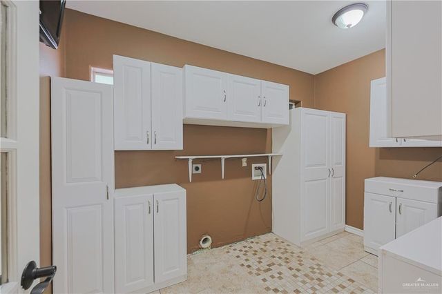 906 San Cristobal Street, San Juan, TX 78589