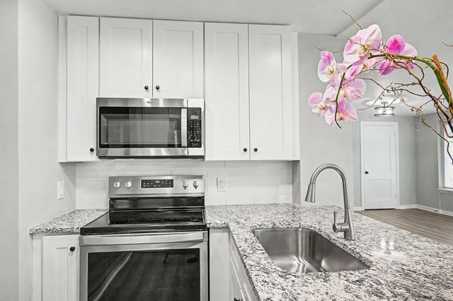 5919 Old Harding Pike, Nashville, TN 37205