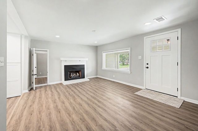 5919 Old Harding Pike, Nashville, TN 37205