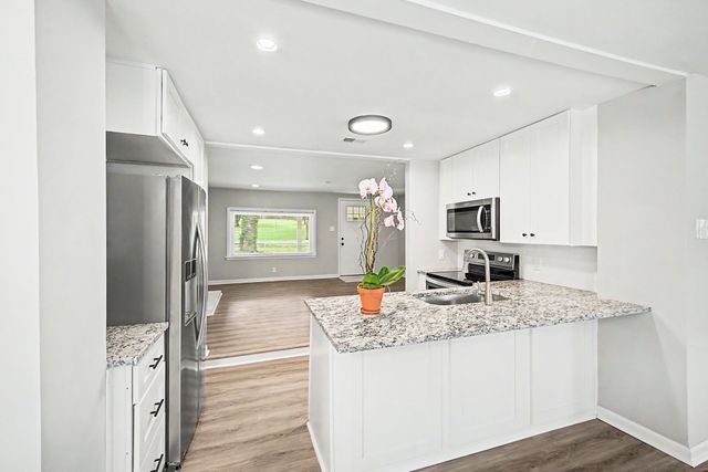 5919 Old Harding Pike, Nashville, TN 37205