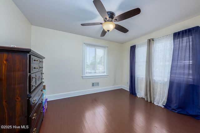 913 Bern Street, New Bern, NC 28560