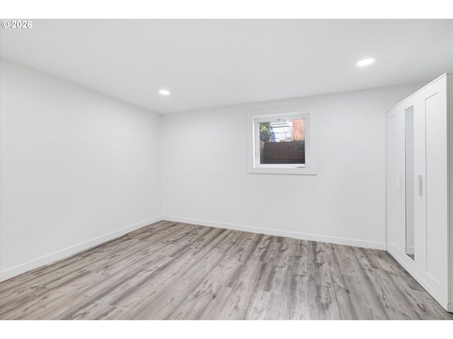 5818 Ne 35TH Pl, Portland, OR 97211