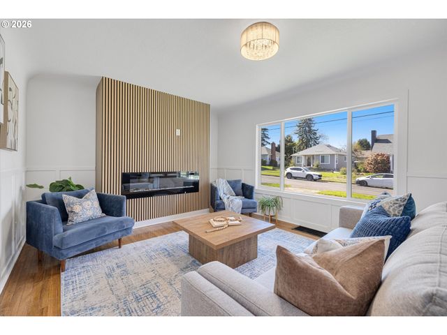 5818 Ne 35TH Pl, Portland, OR 97211