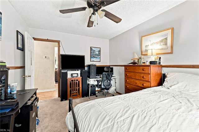 1032 Wasserman DR, Virginia Beach, VA 23454