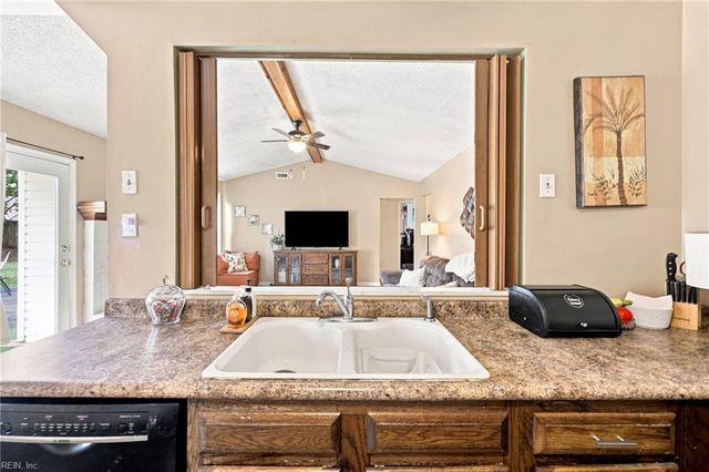 1032 Wasserman DR, Virginia Beach, VA 23454