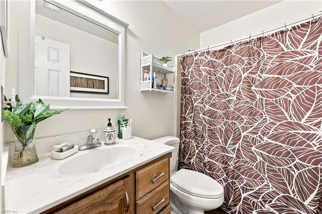 1032 Wasserman DR, Virginia Beach, VA 23454