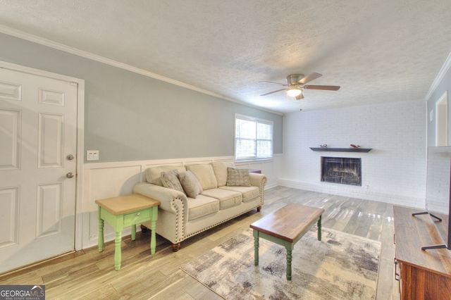 5315 Rockborough Trail, Stone Mountain, GA 30083