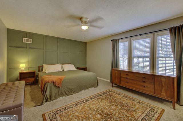 5315 Rockborough Trail, Stone Mountain, GA 30083