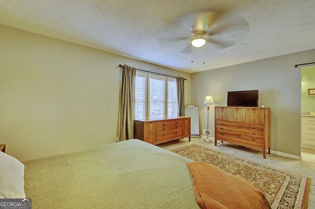 5315 Rockborough Trail, Stone Mountain, GA 30083