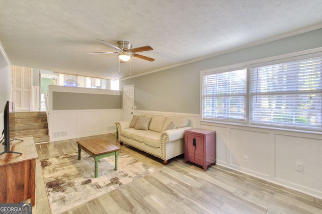 5315 Rockborough Trail, Stone Mountain, GA 30083