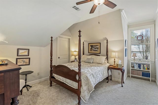 274 EASTLAND DR, Memphis, TN 38111