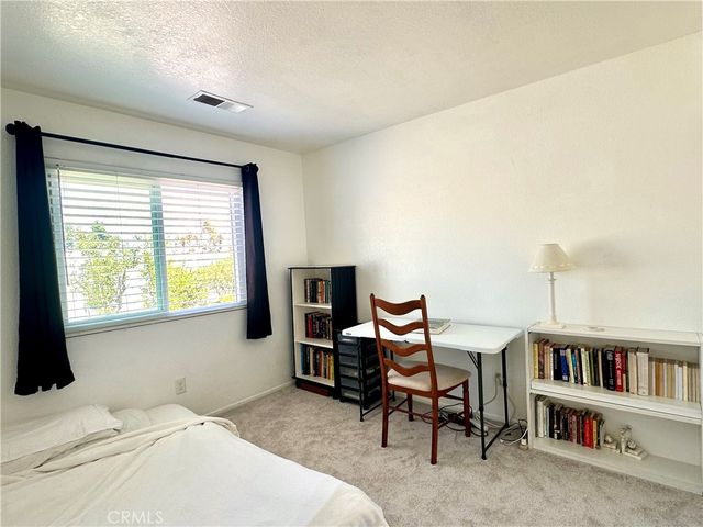 13366 Knollwood Drive, Corona, CA 92883