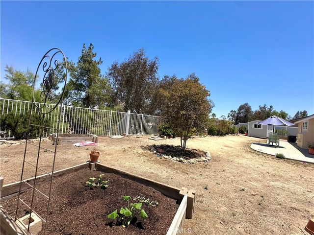 13366 Knollwood Drive, Corona, CA 92883
