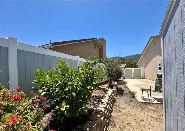 13366 Knollwood Drive, Corona, CA 92883