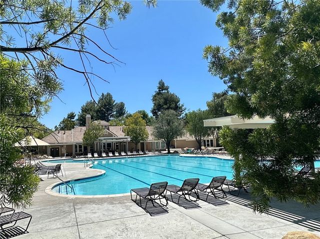 13366 Knollwood Drive, Corona, CA 92883