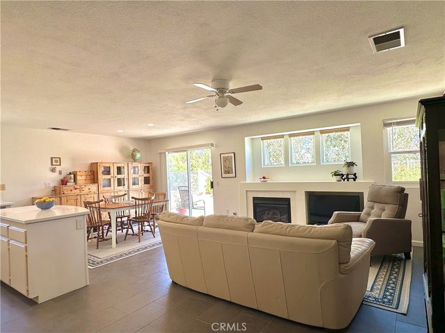 13366 Knollwood Drive, Corona, CA 92883