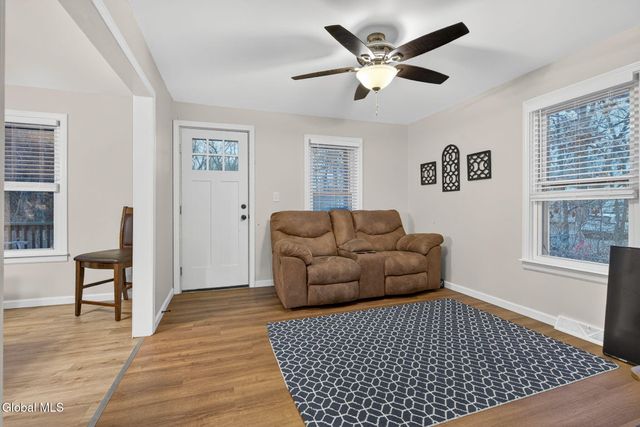 3 Anderson Road, Moreau, NY 12803