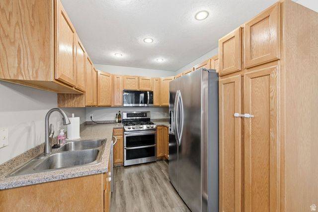 1644 W MADISON RIDGE LN, Riverton, UT 84065