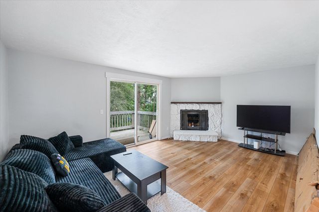 2011 E 11th Ave, Spokane, WA 99202