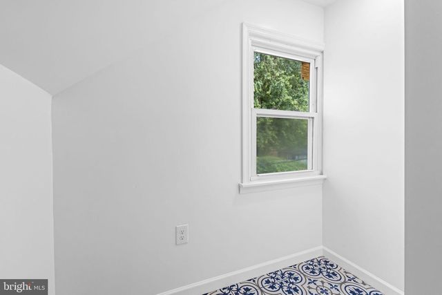 5522 BOSWORTH AVE, Baltimore, MD 21207