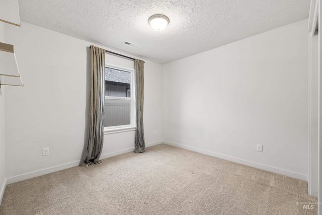 15100 N Fishing Creek Ave, Nampa, ID 83651