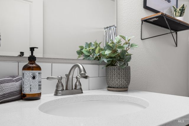 15100 N Fishing Creek Ave, Nampa, ID 83651