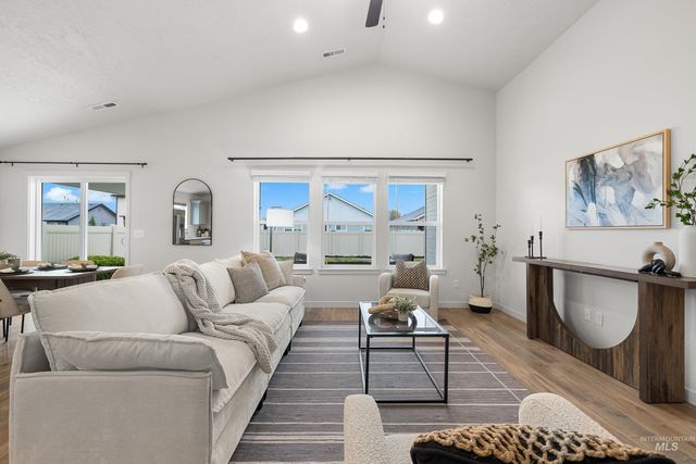 15100 N Fishing Creek Ave, Nampa, ID 83651