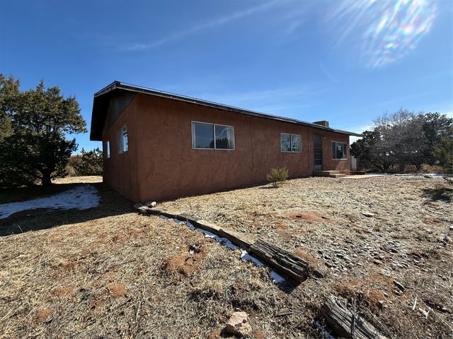 2937 Calle Vera Cruz, Santa Fe, NM 87507