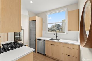 1811 Leavenworth Street 7, San Francisco, CA 94109