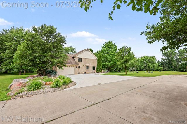 37433 26 Mile Road, Lenox Township, MI 48048