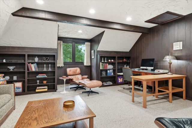 101 Ardmore Drive, Golden Valley, MN 55422