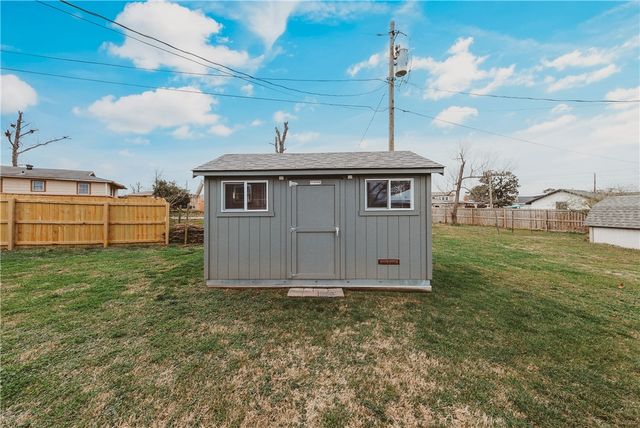 510 12th Street, Rogers, AR 72756