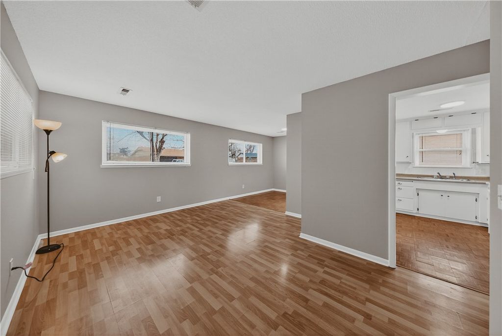 510 12th Street, Rogers, AR 72756