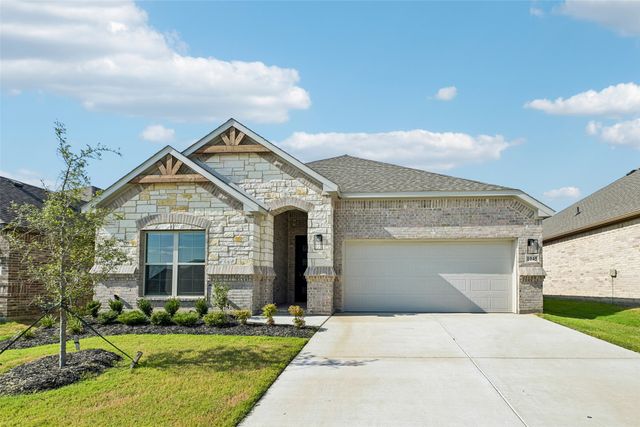 1045 Nighthawk Trail, Alvarado, TX 76009